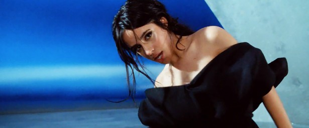 "Never Be The Same"| Το νέο single και video clip της εκπληκτικής Camila Cabello!