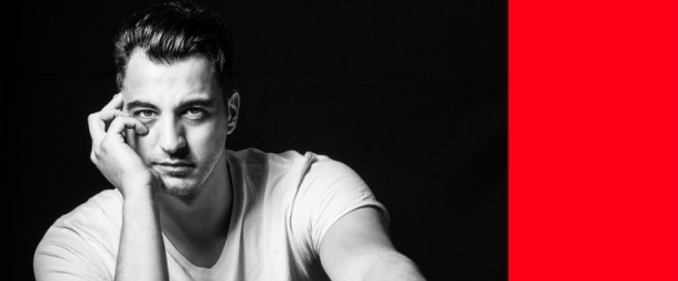 "Όταν λες Μ' αγαπάς"| Ακούστε το νέο τραγούδι του Δήμου Αναστασιάδη!