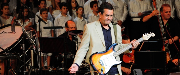 «Ψυχή μου, μη λυγίζεις» | Ο Σταμάτης Σπανουδάκης στο Ηρώδειο τη Τρίτη 9/10!