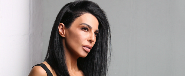 Κέλλυ Κελεκίδου: Παρουσιάζει το ξεσηκωτικό remix του "Στη Θεσσαλονίκη"!