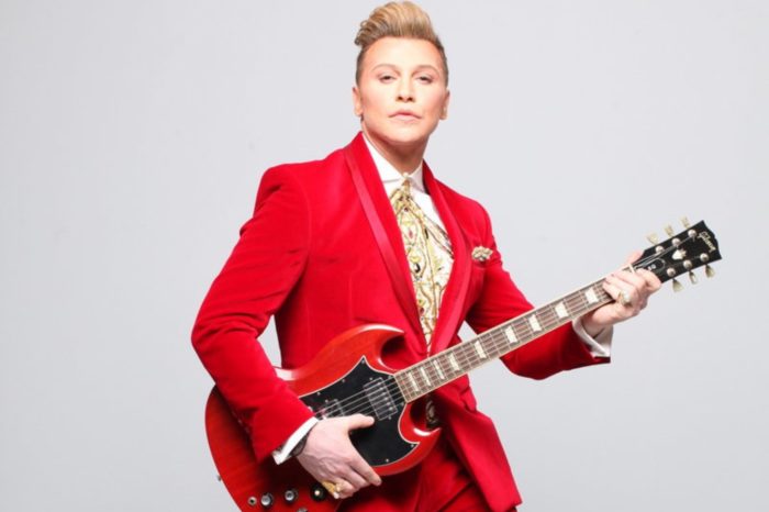 «Θα Ζω Μόνο Για Σένα»| Αυτό είναι το νέο τραγούδι του Τάκη Ζαχαράτου!