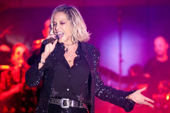 Η νέα ερωτική μπαλάντα της Άννας Βίσση έρχεται σύντομα - Πότε κυκλοφορεί & ποιος είναι ο τίτλος της;