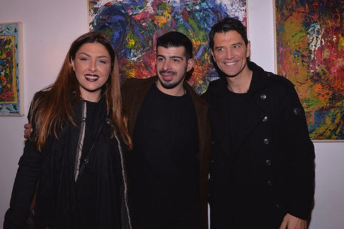 Άγγελος Παπαδόπουλος: Διάσημοι τραγουδιστές έδωσαν το παρών στην έκθεση ζωγραφικής του;