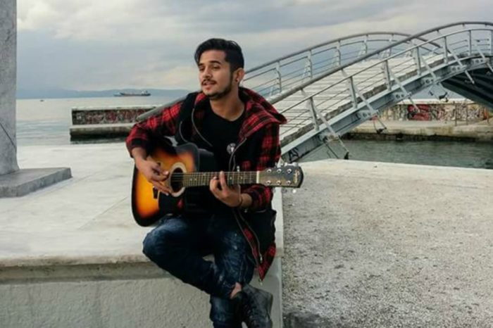 «Άγιος Βασίλης»| Ο Νάσος Καρακώστας φέρνει γιορτινό κλίμα με το νέο του τραγούδι!