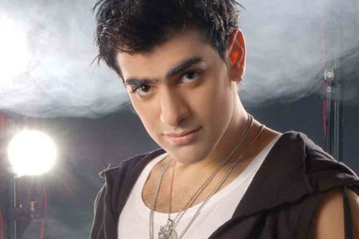 Σαρμπέλ: Έκανε τη Σοφία Βογιατζάκη να ανέβει στη σκηνή και να χορέψει