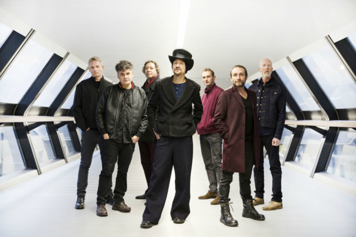 Οι James έρχονται ζωντανά στη Θεσσαλονίκη για μια μοναδική εμφάνιση!