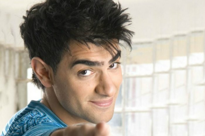 Ο Σαρμπέλ μιλά για τα 8 χρόνια απουσίας του από την Ελλάδα: «Έφυγα γιατί ήθελα να κάνω λίγο πίσω»