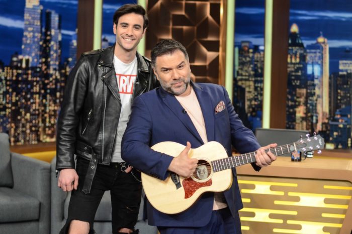 Ο Ίαν Στρατής και ο Light καλεσμένοι στο The 2night Show