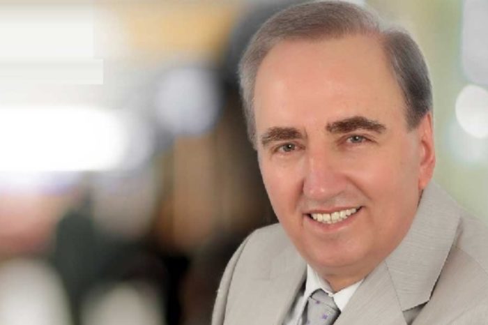 Αντώνης Κυρίτσης - "Οι καλύτεροί μου φίλοι": Cd - έκπληξη με έντεκα νέα δημοτικά τραγούδια!