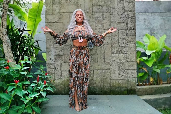 Κυκλοφόρησε το νέο video clip της Naya που γυρίστηκε στο Μπαλί της Ινδονησίας!