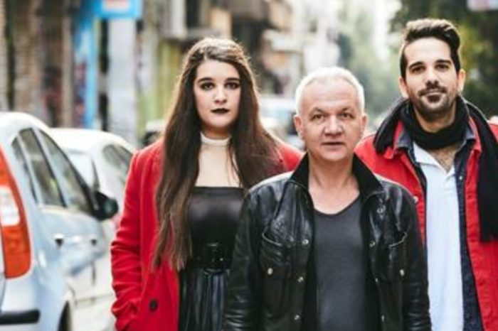 Χρήστος Θηβαίος & String Demons: "Βόλτα Στα Εξάρχεια"