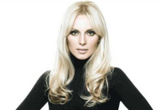 Πέγκυ Ζήνα | Επιστρέφει με το "Μέσα μου κάτι έγινε"!