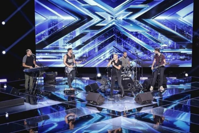 Enorasis| Η επαγγελματική εμφάνιση στο Chair Challenge του X Factor και ο... αποκλεισμός!