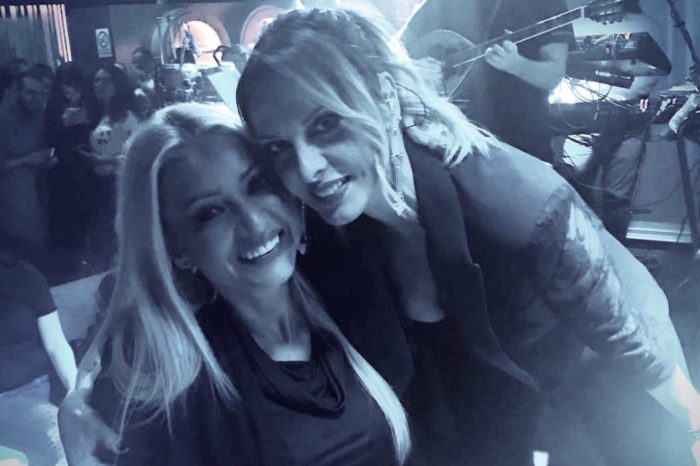 Η Λένα Παπαδοπούλου διασκέδασε στην Πέγκυ Ζήνα (photos)