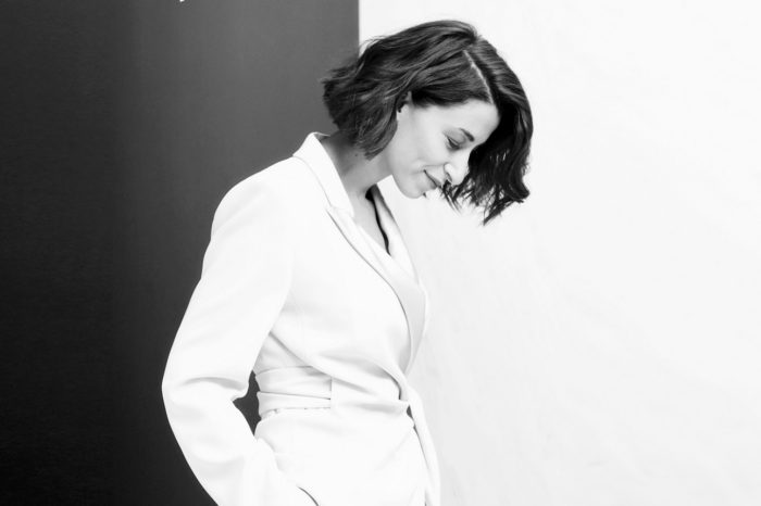 Μαρίζα Ρίζου | Παρουσιάζει το νέο της τραγούδι με τίτλο «Πάμε Πιο Πέρα»!