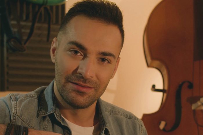 "Θα σε περιμένω"| Ακούστε το νέο τραγούδι του Κώστα Αγέρη!