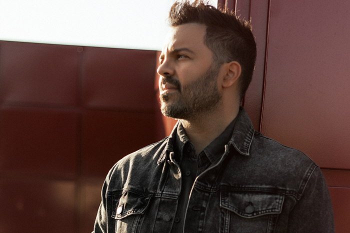 Νίκος Απέργης - «Εγώ Ο Δυνατός»: Η νέα του επιτυχία κυκλοφορεί!