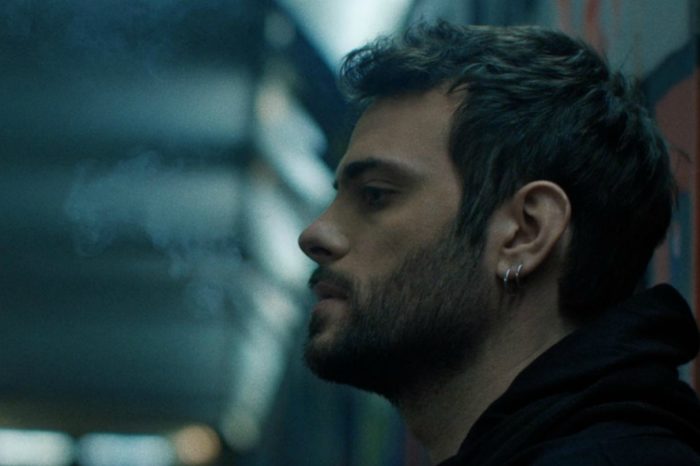 Ερμογένης Σκιτίνης | Το νέο του τραγούδι με τίτλο «Άφησέ Με»!