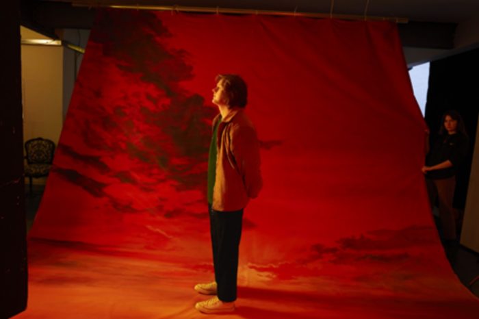 Lewis Capaldi | Νo.1 στα charts της Αγγλίας με το τραγούδι του "Before You Go"!