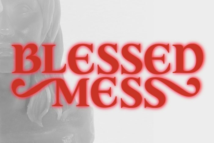 Μένουμε σπίτι με το καινούριο παιχνίδι της KESHA!