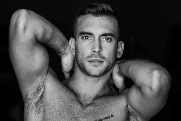 Ιάσονας Μανδηλάς | Μας δίνει μία γεύση από το νέο του video clip λίγο πριν κυκλοφορήσει! (teaser)