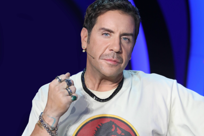 Γενέθλια στο πλατό του Your Face Sounds Familiar για τον Γιώργο Μαζωνάκη!