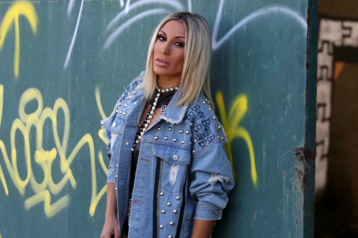 «Ρίνα Κατερίνα»: Η Μαρία Καρλάκη διασκεύασε Κώστα Μπίγαλη (video)