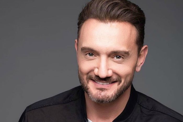 Χρήστος Μενιδιάτης | Στήνει το δικό του πάρτυ μέσα από το σπίτι του!