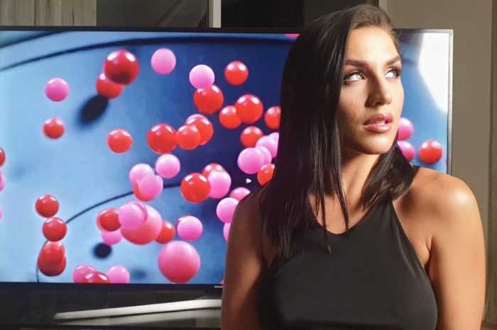 Ιουλία Καλλιμάνη | Η νέα της κυκλοφορία με τίτλο «Αναπνοή μου»!