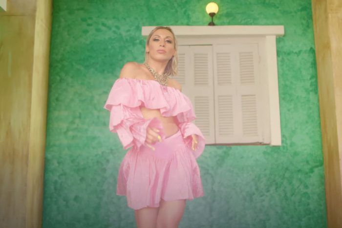 Μαρία Καρλάκη | Υποδέχεται το καλοκαίρι με το νέο της single «Μάγια Μου 'Χεις Κάνει»!