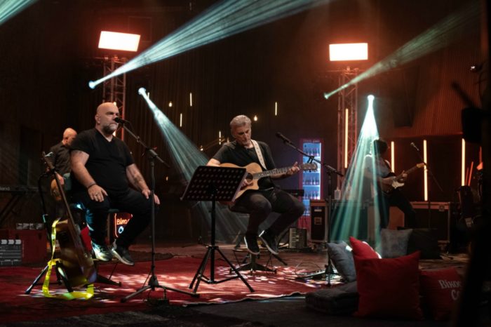 Στο σπίτι με τους Πυξ Λαξ την Παρασκευή 12 Ιουνίου αποκλειστικά στο Mega!