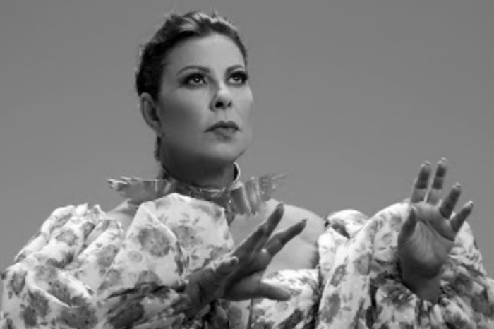 Άντζελα Δημητρίου | Κυκλοφορεί το νέο της τραγούδι με τίτλο «Βγες»!