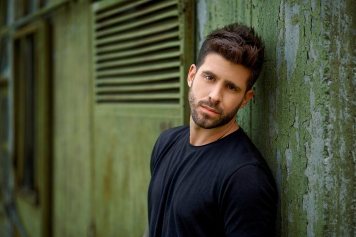 Γιώργος Λιβάνης | Η δημιουργική σεζόν και όσα ετοιμάζει για το καλοκαίρι!