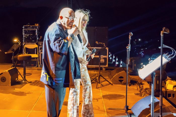 Γιάννης Ζουγανέλης - Μαρία Καρλάκη | Η sold out συναυλία τους στο Φεστιβάλ Drive In της Γλυφάδας!