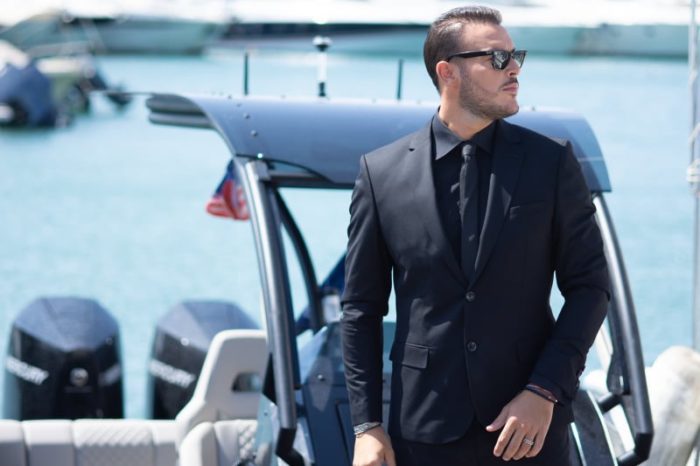 Σάκης Αρσενίου | Η νέα του κυκλοφορία με τίτλο «Παίρνω πίσω την αγάπη»!