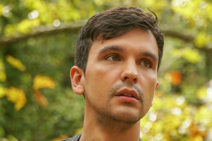 Φώτης Παπαζήσης | Παρουσιάζει τη νέα του δισκογραφική δουλειά «Ευγενικά»!