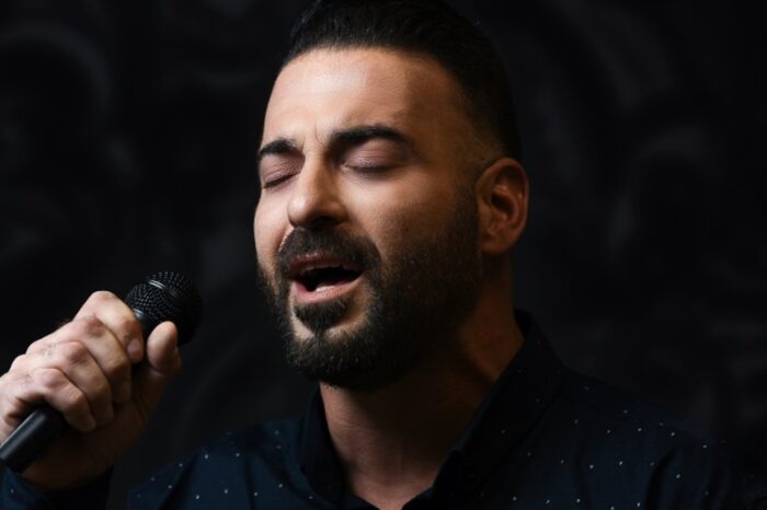 Γιώργος Μπλετσάκης | Η νέα του δισκογραφική δουλειά με τίτλο «Ρίχνω αυλαία»!