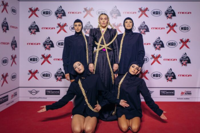 ΤΑΜΤΑ | Η εντυπωσιακή εμφάνιση της στα MadWalk 2020!