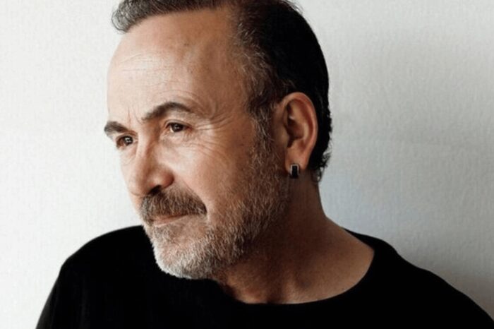 Ο Σταμάτης Γονίδης πίνει κρασί στο όνομά του!