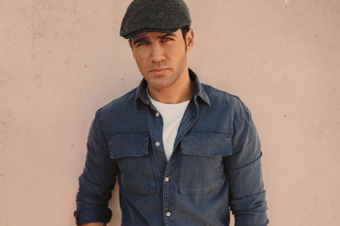 «Μου 'Λειψες Πολύ» | Κυκλοφόρησε η νέα επιτυχία του Πέτρου Ιακωβίδη!