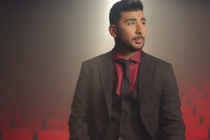 «Καιρό Τώρα Πάει» | Ο Κωνσταντίνος Παντελίδης κυκλοφορεί το νέο του τραγούδι!