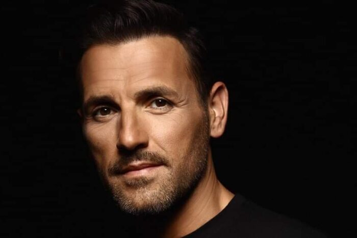 «Σ´αγαπώ» | Στην κορυφή του YouTube η νέα επιτυχία του Νίκου Βέρτη!