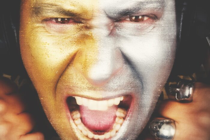 DJ Valentino - «Panik In The Club» | Η συλλογή - έκπληξη κυκλοφορεί!