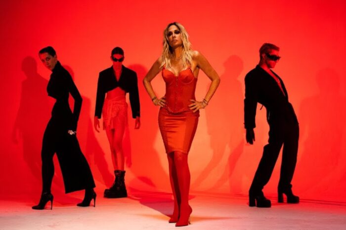 Άννα Βίσση – «Αίμα» | Η νέα της επιτυχία με το iconic video!